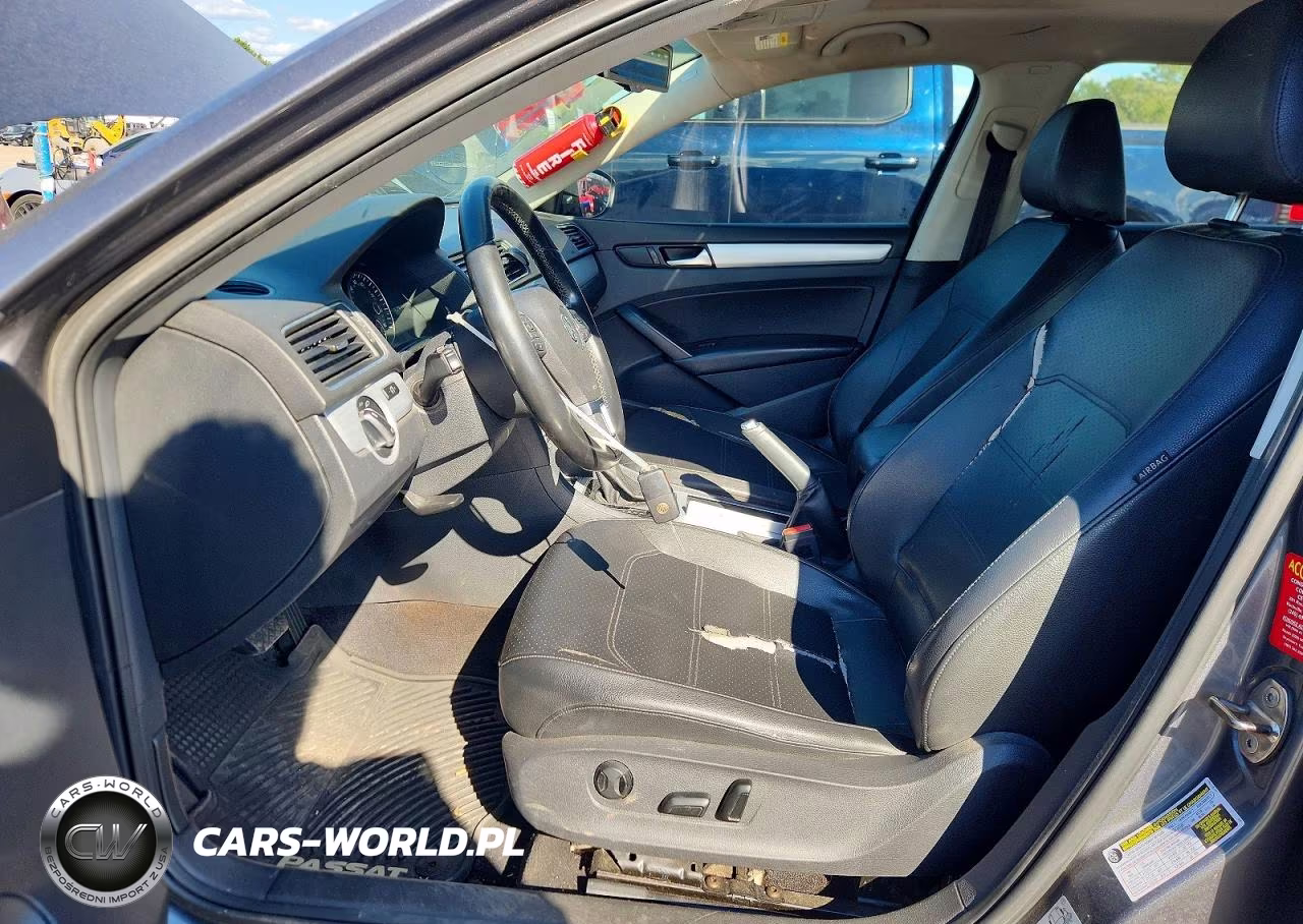 2012 Volkswagen Passat Se VIN:1VWBP7A33CC063065 - 7