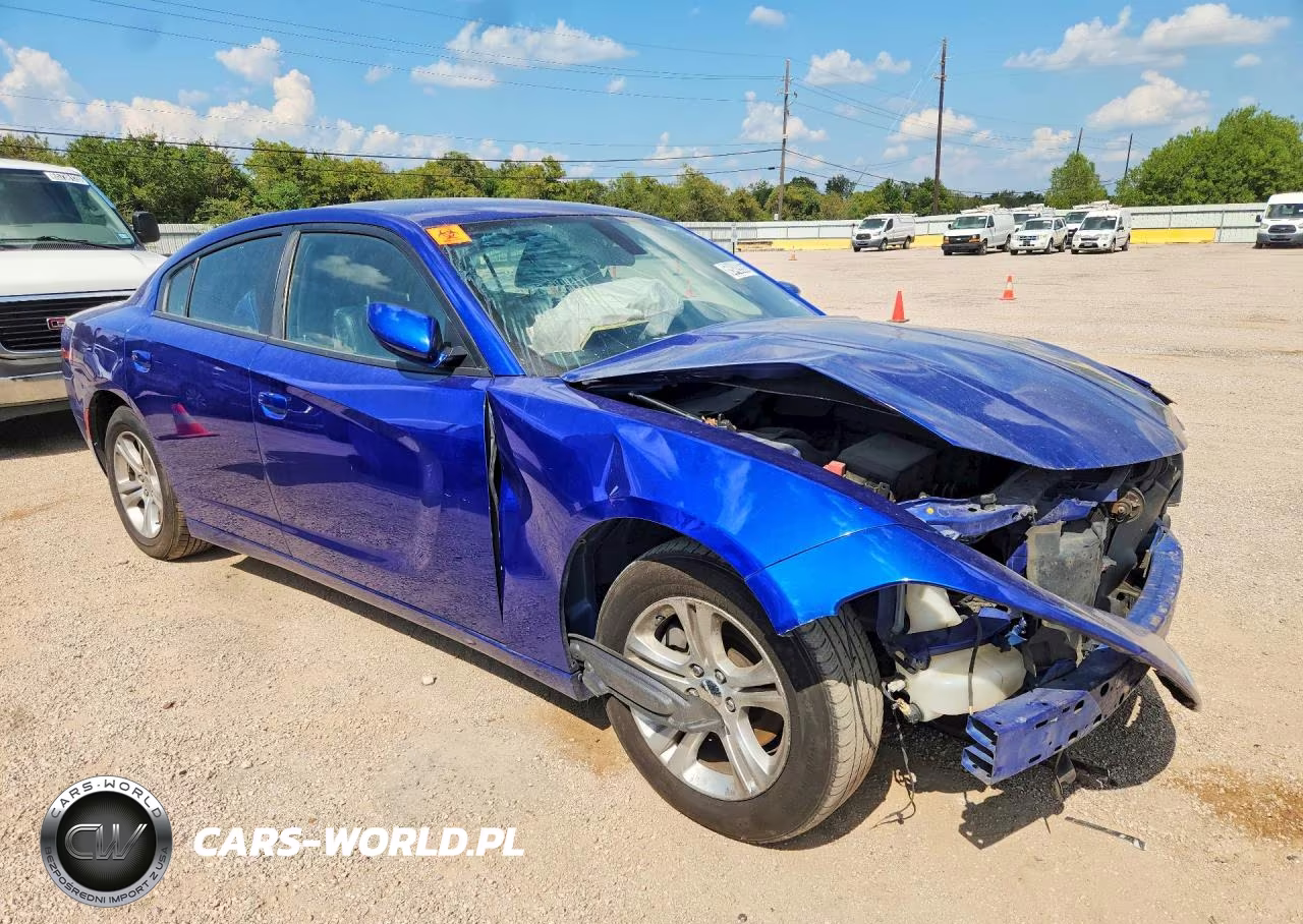 2019 Dodge Charger Sxt VIN:2C3CDXBG1KH748215 - 4