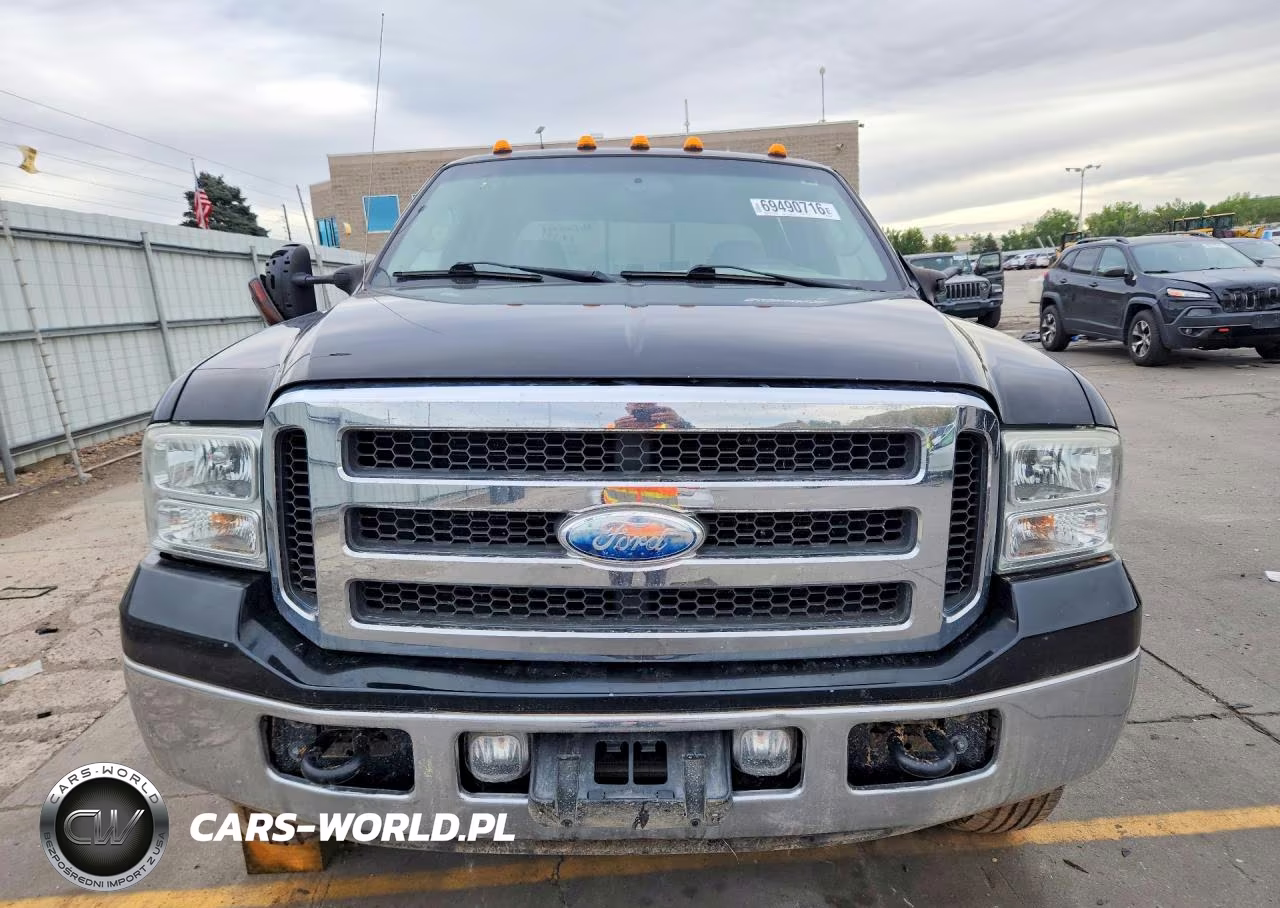 2005 Ford F350 Super Duty VIN:1FTWW33P85EC25392 - 5