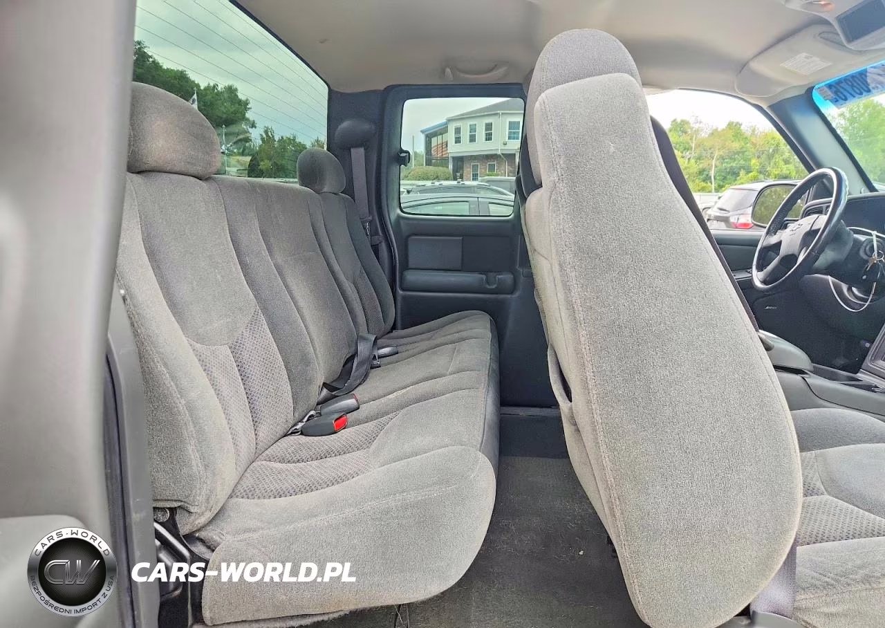 2003 Chevrolet Silverado K1500 VIN:2GCEK19T831136582 - 10