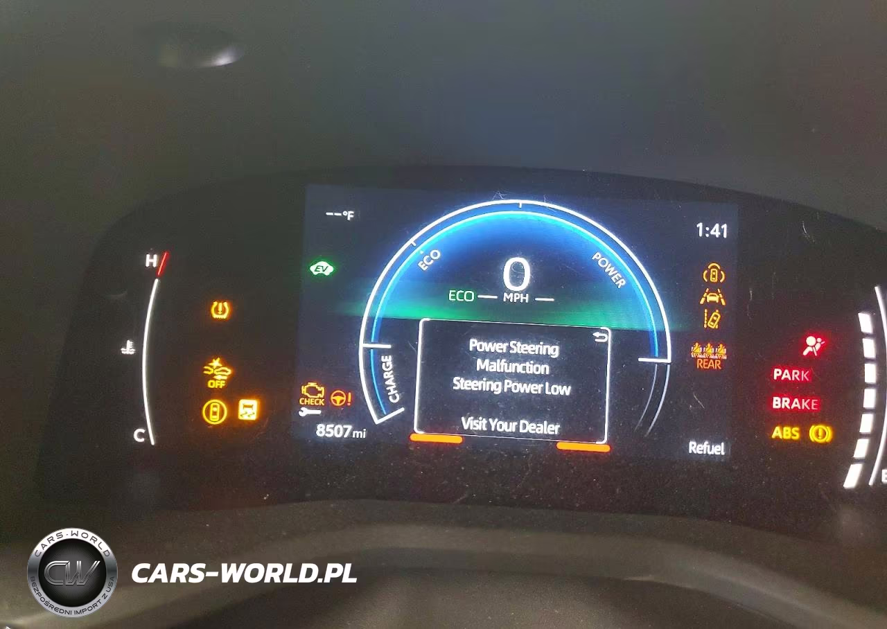 2026 Toyota Camry Le VIN:4T1DAACK7TU703895 - 9