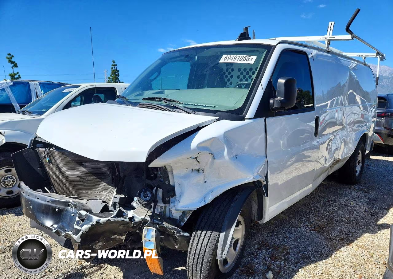 2024 Chevrolet Express G2500 VIN:1GCWGAFP0R1249793 - 1
