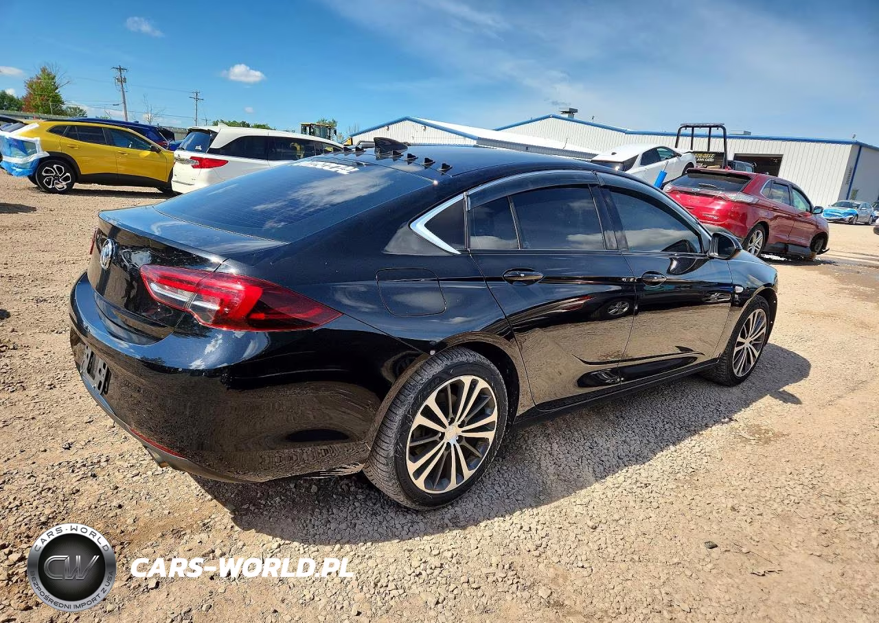 2018 Buick Regal Preferred Ii VIN:W04GN6SX5J1074663 - 3