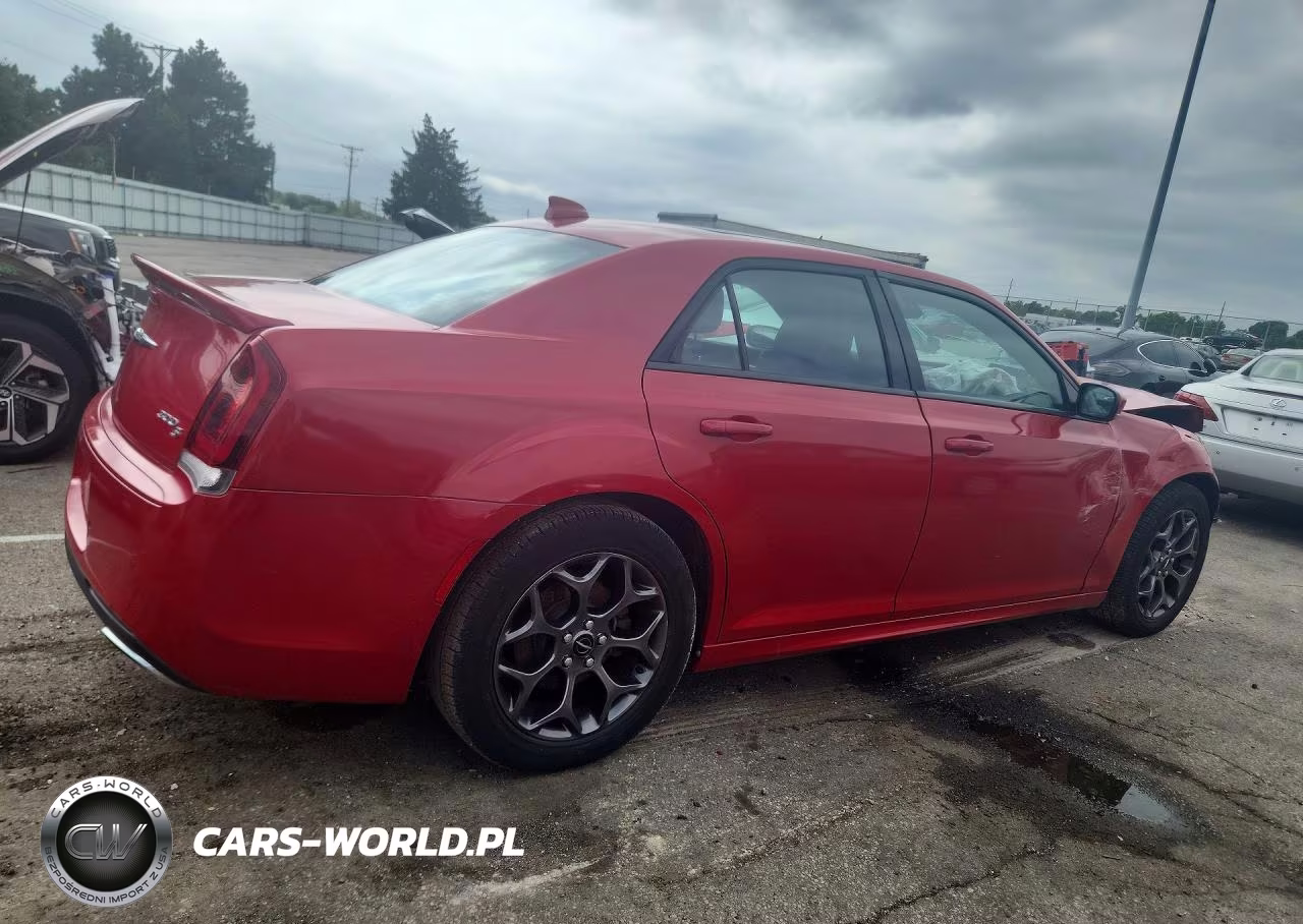 2018 Chrysler 300 S VIN:2C3CCAGG0JH141293 - 3