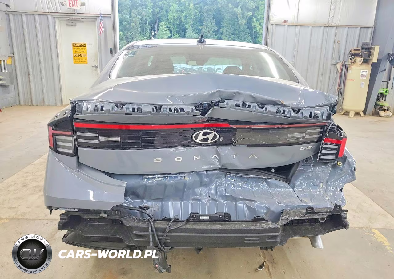 2026 Hyundai Sonata Hybrid Blue VIN:KMHL24JJ2TA172420 - 6