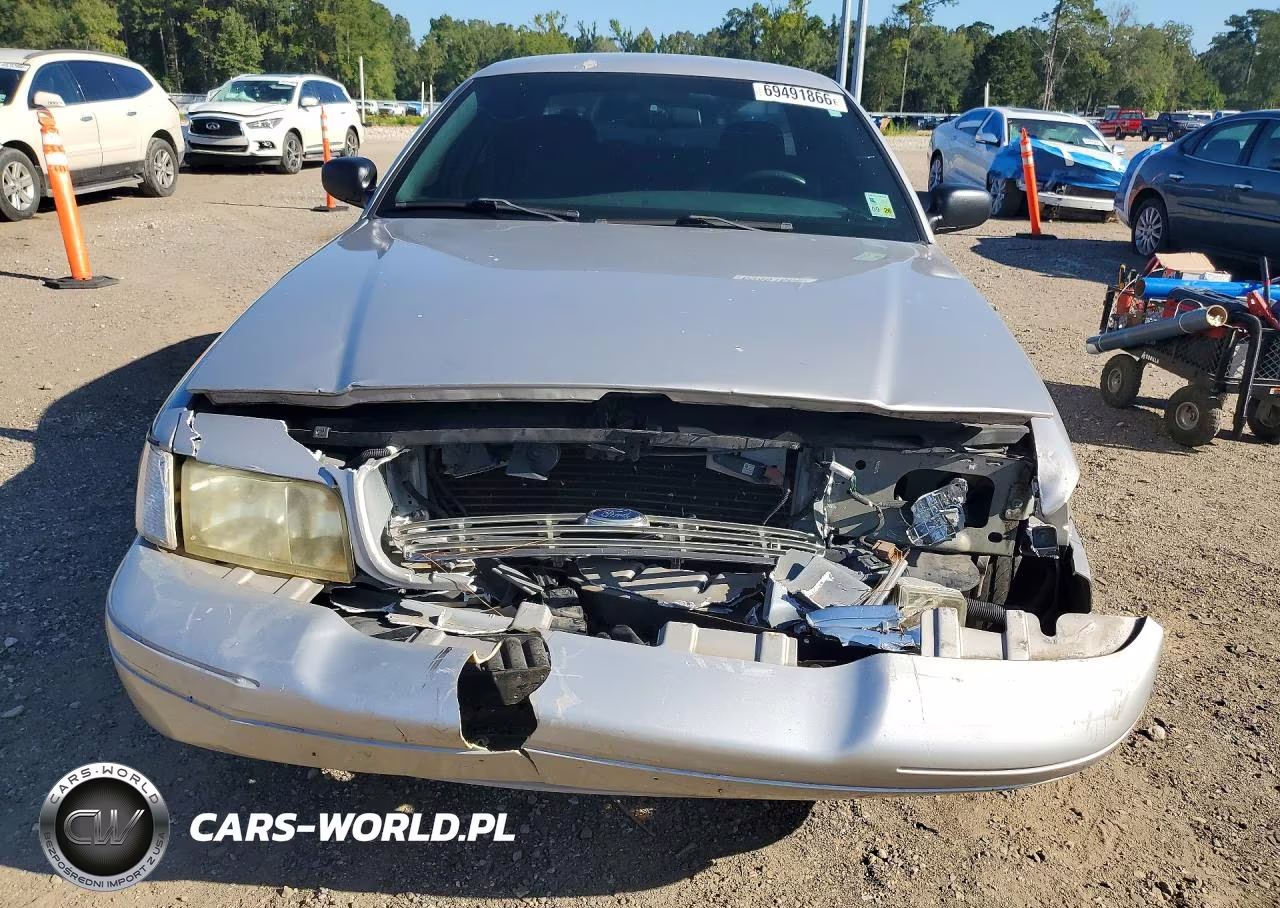 2005 Ford Crown Victoria VIN:2FAFP73W55X135567 - 5