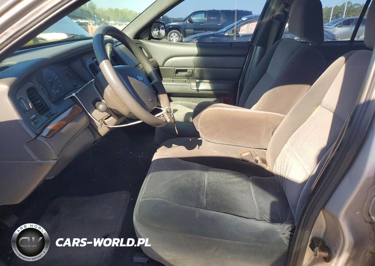 2005 Ford Crown Victoria VIN:2FAFP73W55X135567 - 7