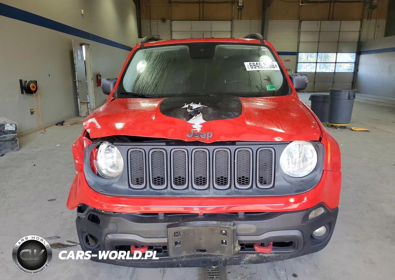 2015 Jeep Renegade Trailhawk VIN:ZACCJBCT3FPB50876 - 5
