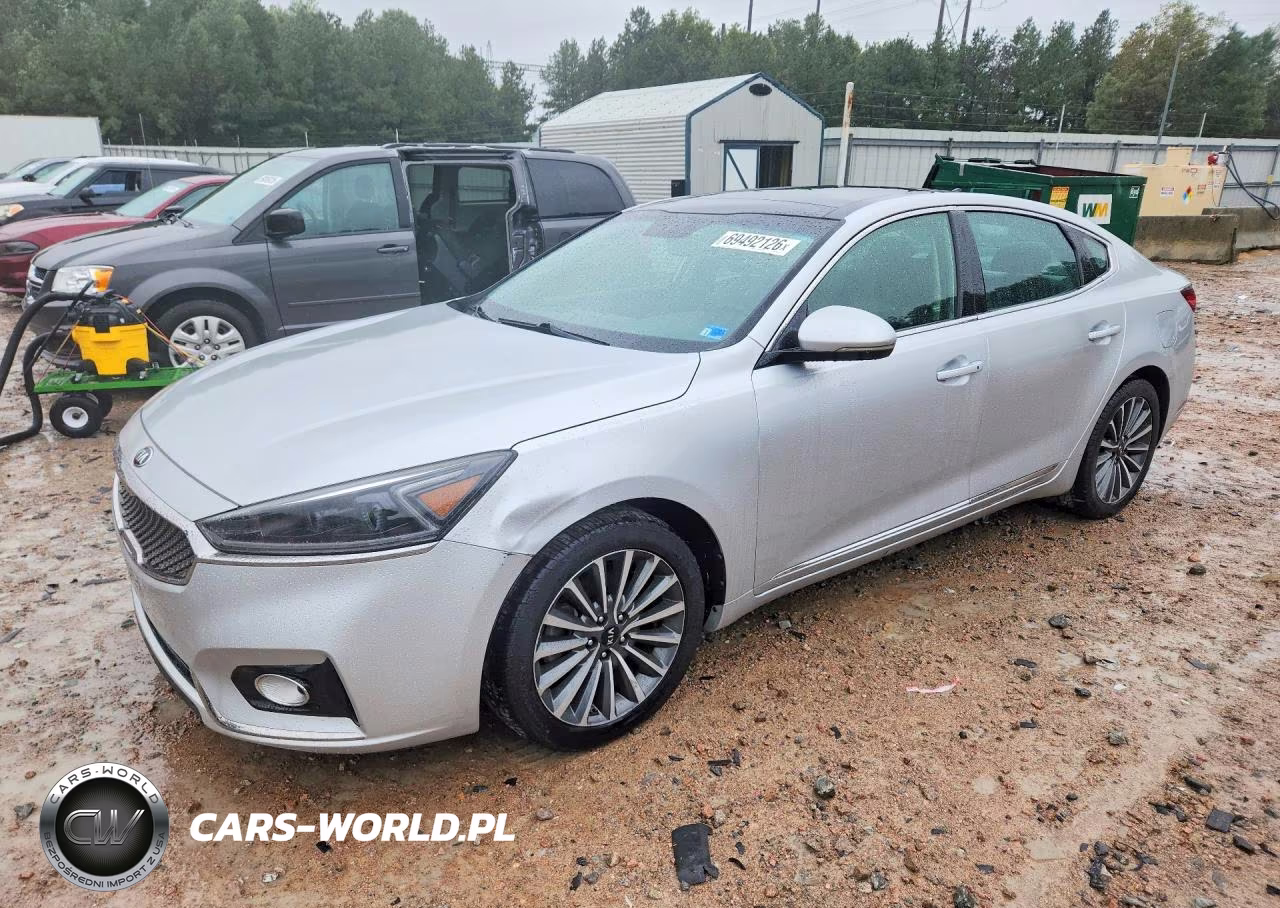 2017 Kia Cadenza Premium – zdjęcie 1 z 12