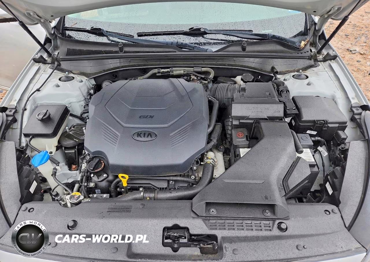 2017 Kia Cadenza Premium VIN:KNALC4J10H5036818 - 11