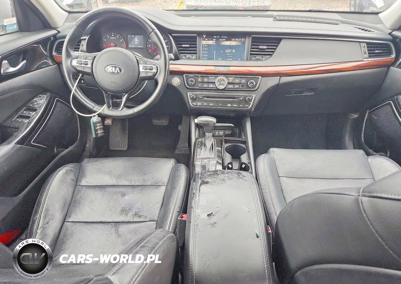 2017 Kia Cadenza Premium VIN:KNALC4J10H5036818 - 8