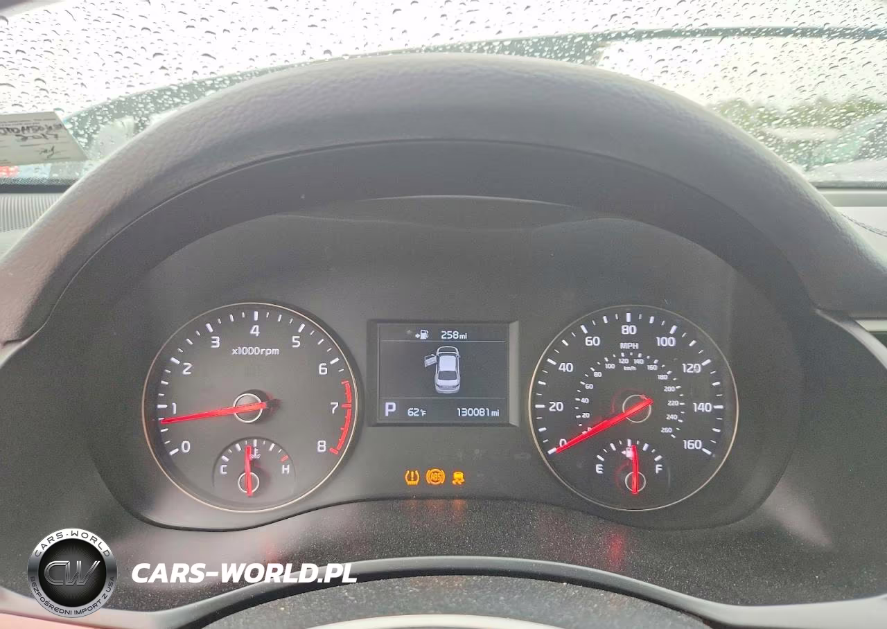 2017 Kia Cadenza Premium VIN:KNALC4J10H5036818 - 9