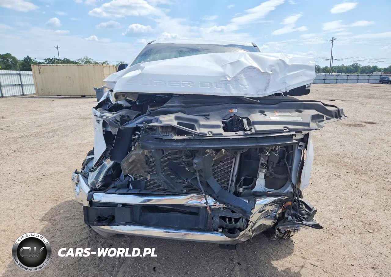 2022 Ford F250 Super Duty VIN:1FTBF2B61NEF01557 - 5