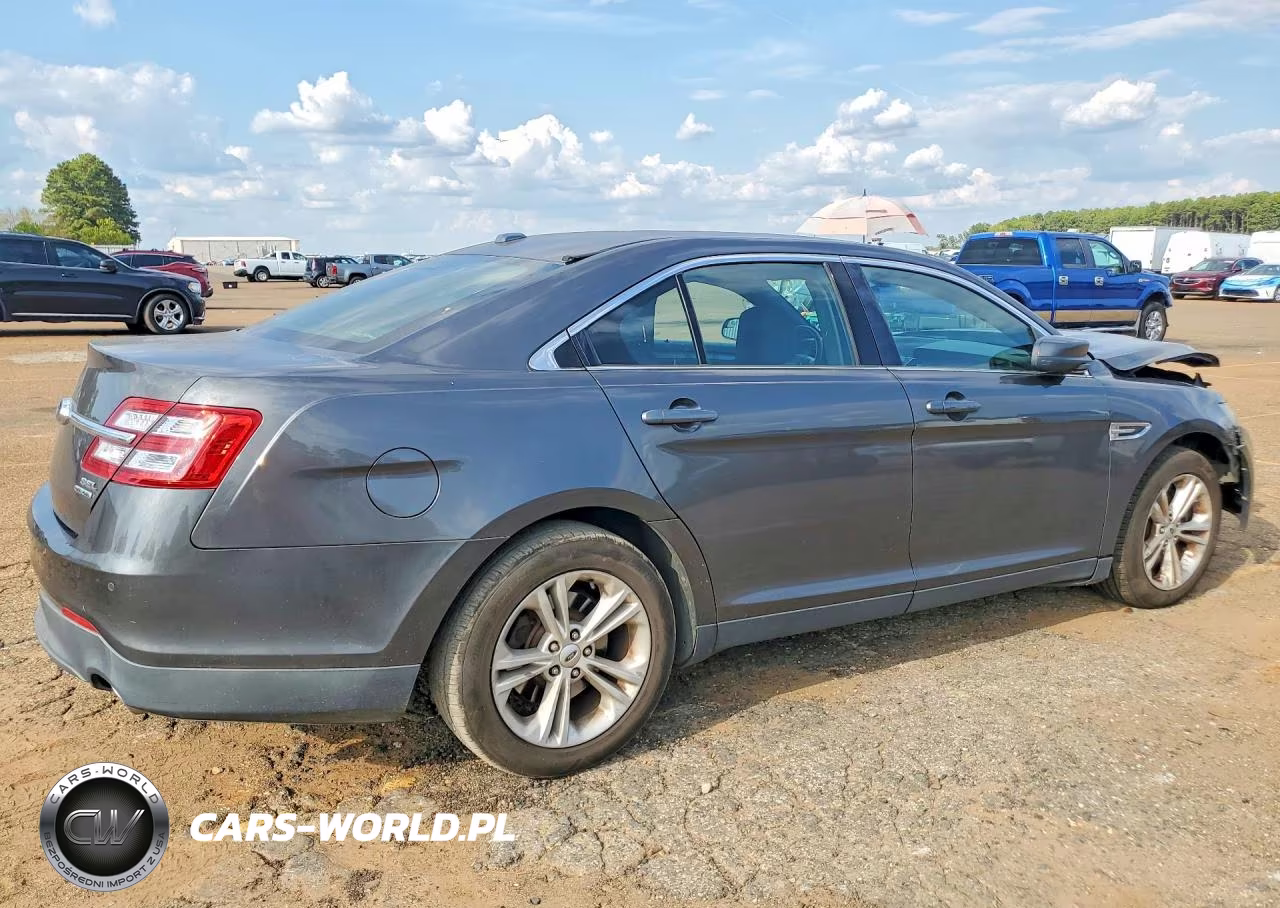 2015 Ford Taurus Sel VIN:1FAHP2E86FG101686 - 3