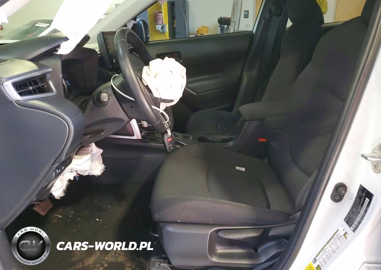 2022 Toyota Corolla Cross Le VIN:7MUCAABG5NV022922 - 7