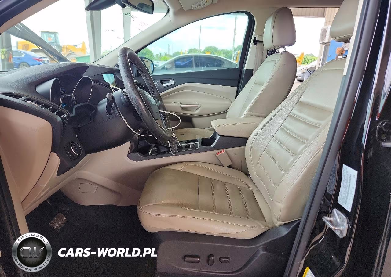 2017 Ford Escape Titanium VIN:1FMCU0JD1HUC73287 - 7