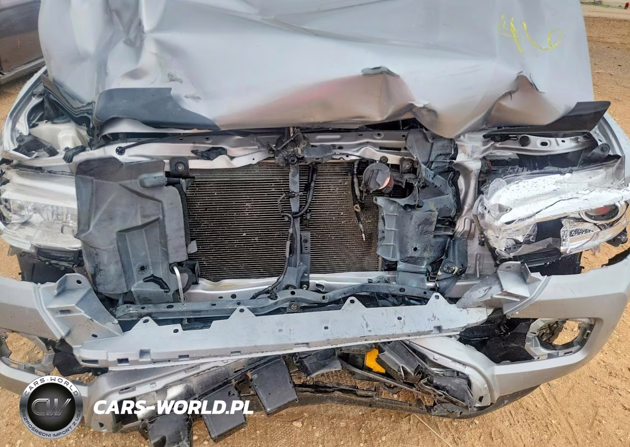2019 Toyota Tacoma Sr VIN:5TFAX5GN5KX135774 - 11