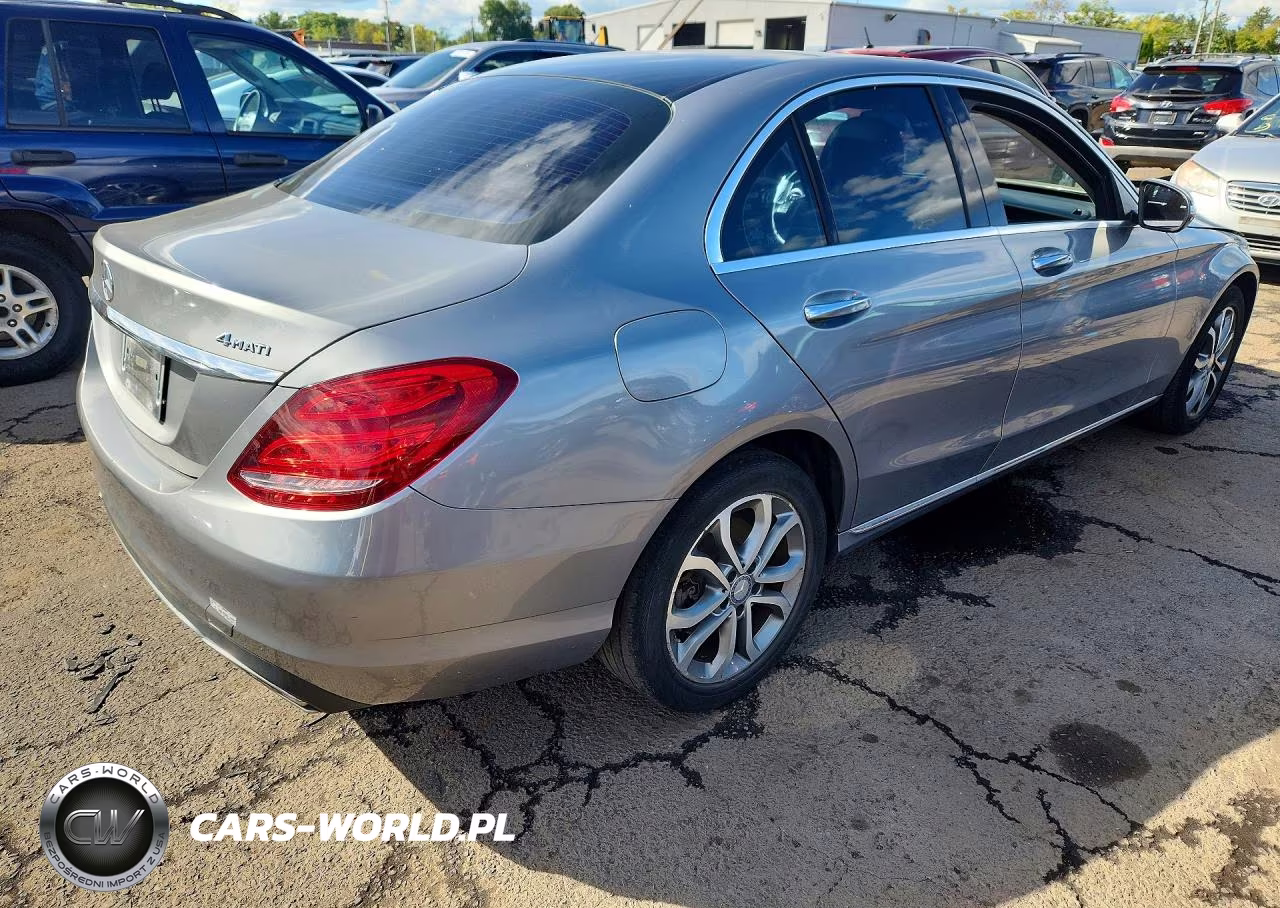 2015 Mercedes-Benz C 300 4Matic VIN:55SWF4KBXFU044207 - 3