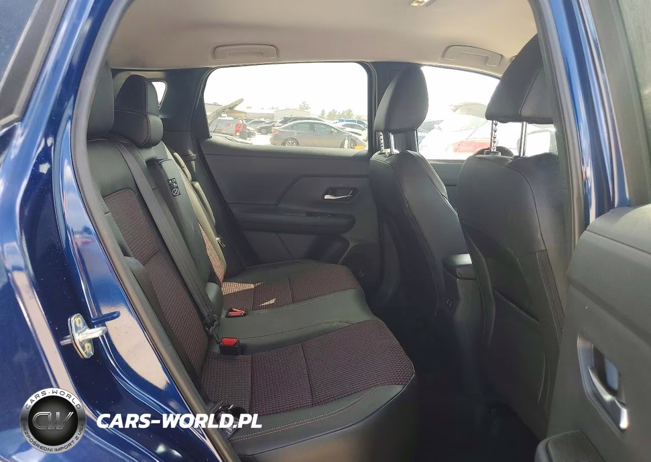 2026 Nissan Kicks Sr VIN:3N8AP6DA1TL396165 - 11