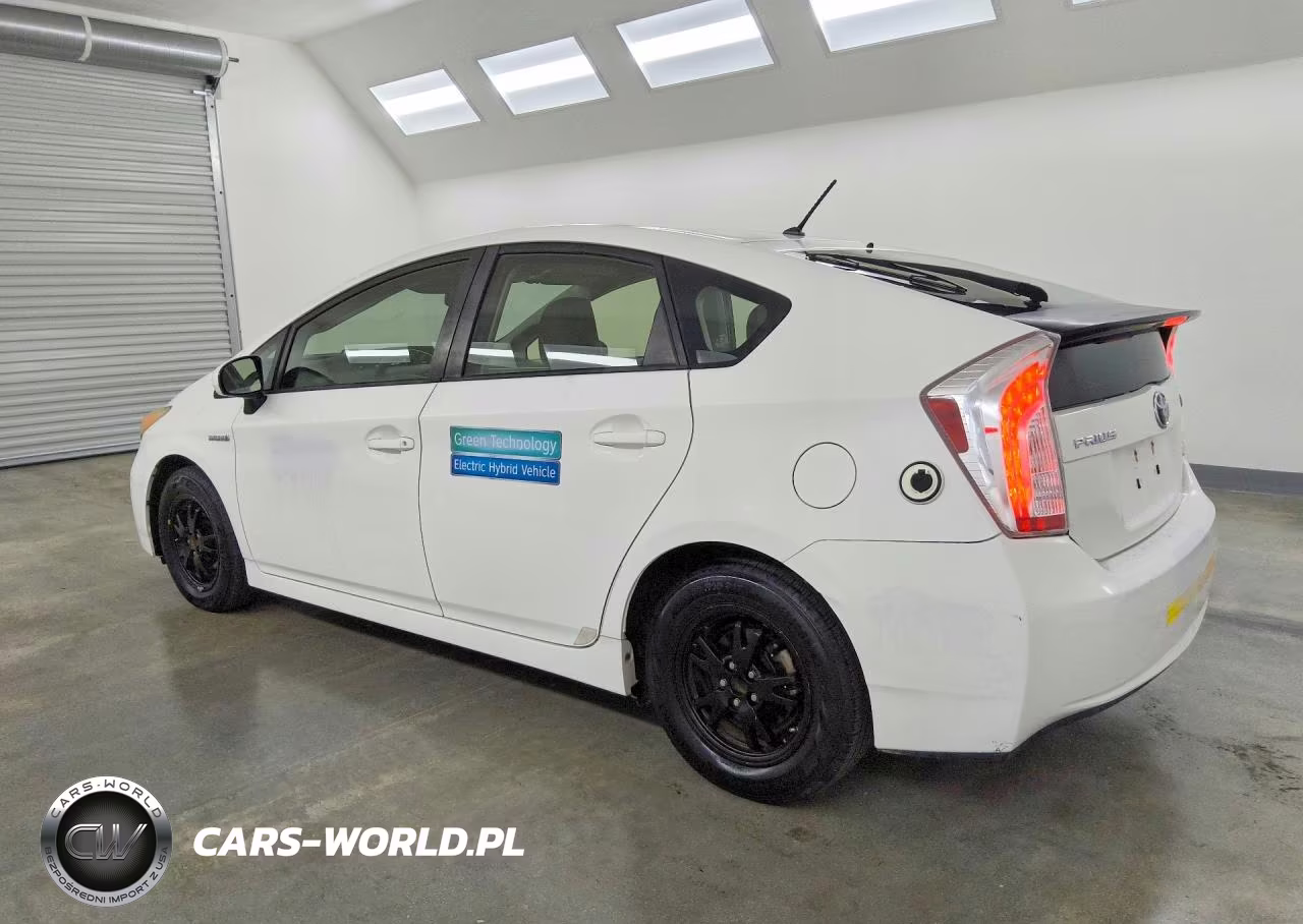 2012 Toyota Prius Two VIN:JTDKN3DU8C5494575 - 2