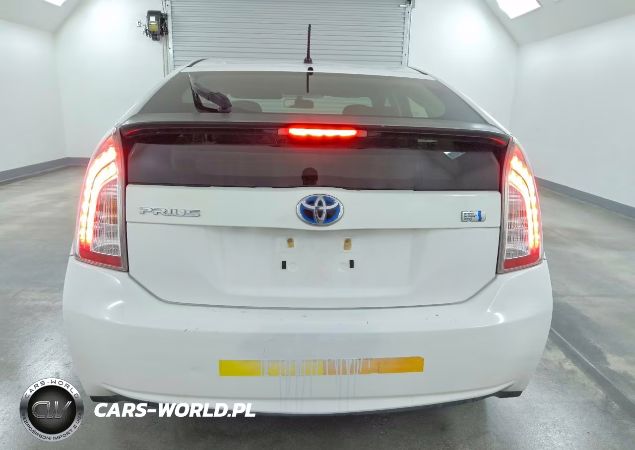 2012 Toyota Prius Two VIN:JTDKN3DU8C5494575 - 6