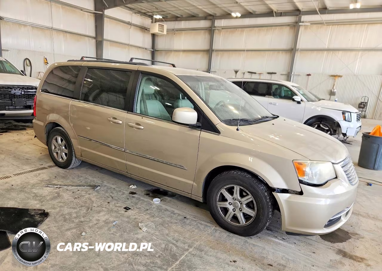 2012 Chrysler Town & Country Touring VIN:2C4RC1BG7CR410531 - 4