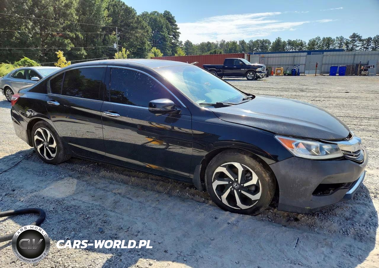 2017 Honda Accord Exl VIN:1HGCR3F85HA039725 - 4
