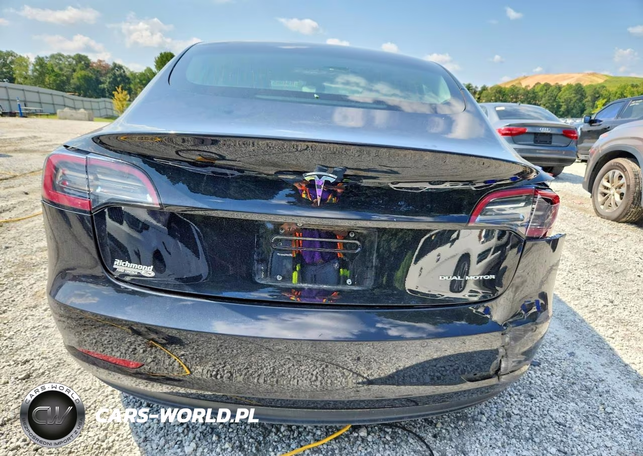 2018 Tesla Model 3 VIN:5YJ3E1EB3JF090438 - 6