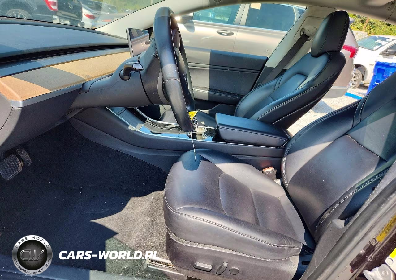 2018 Tesla Model 3 VIN:5YJ3E1EB3JF090438 - 7