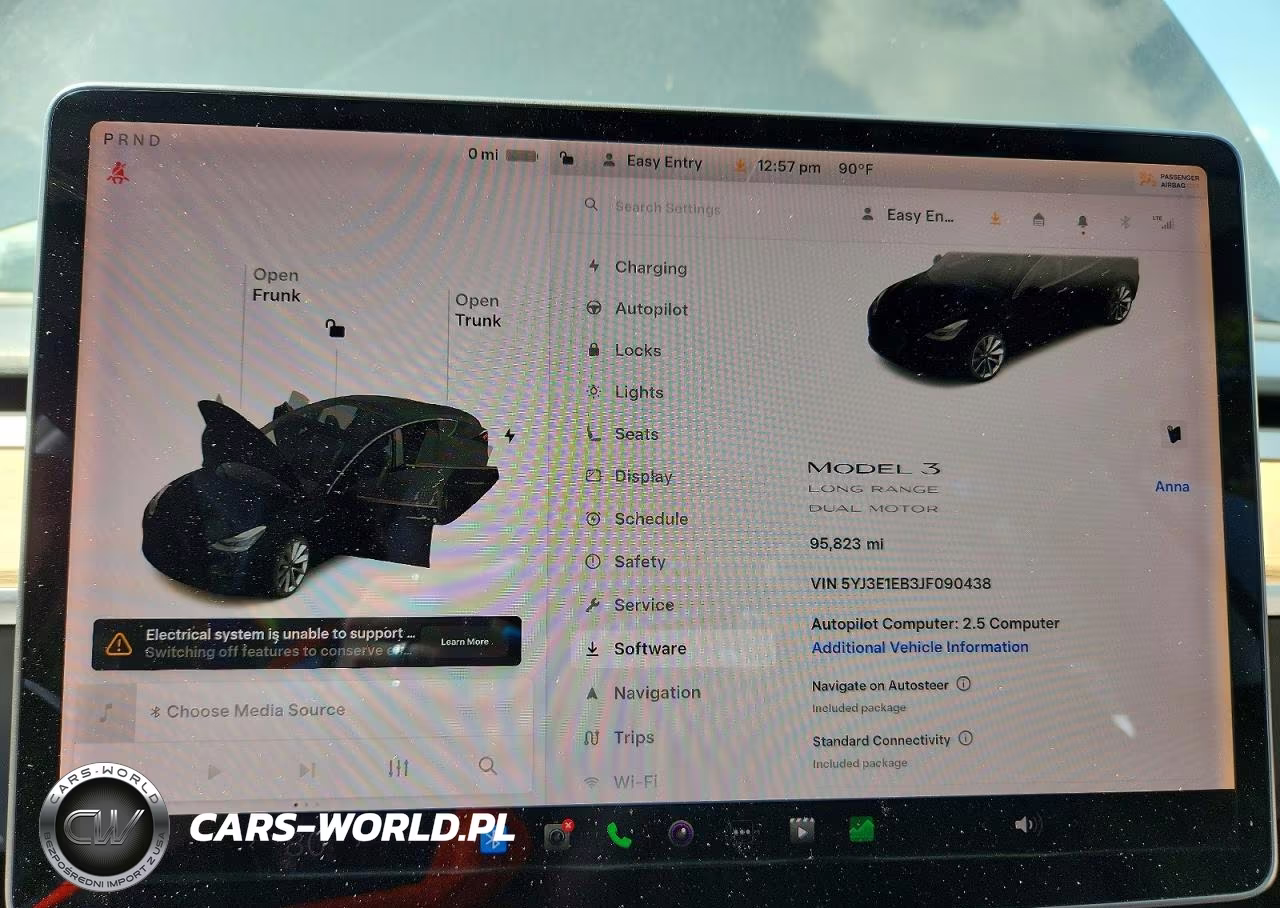 2018 Tesla Model 3 VIN:5YJ3E1EB3JF090438 - 9