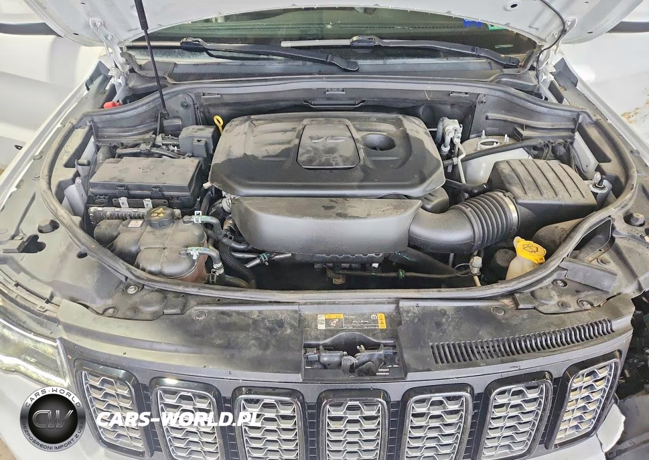 2021 Jeep Grand Cherokee Laredo VIN:1C4RJFAG6MC736822 - 12