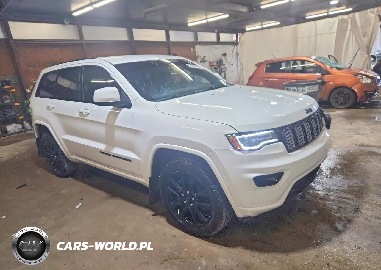 2021 Jeep Grand Cherokee Laredo VIN:1C4RJFAG6MC736822 - 4