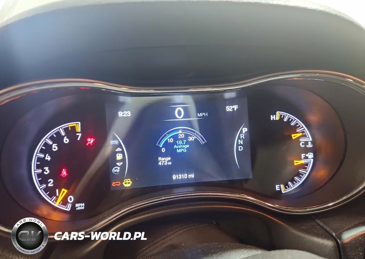 2021 Jeep Grand Cherokee Laredo VIN:1C4RJFAG6MC736822 - 9