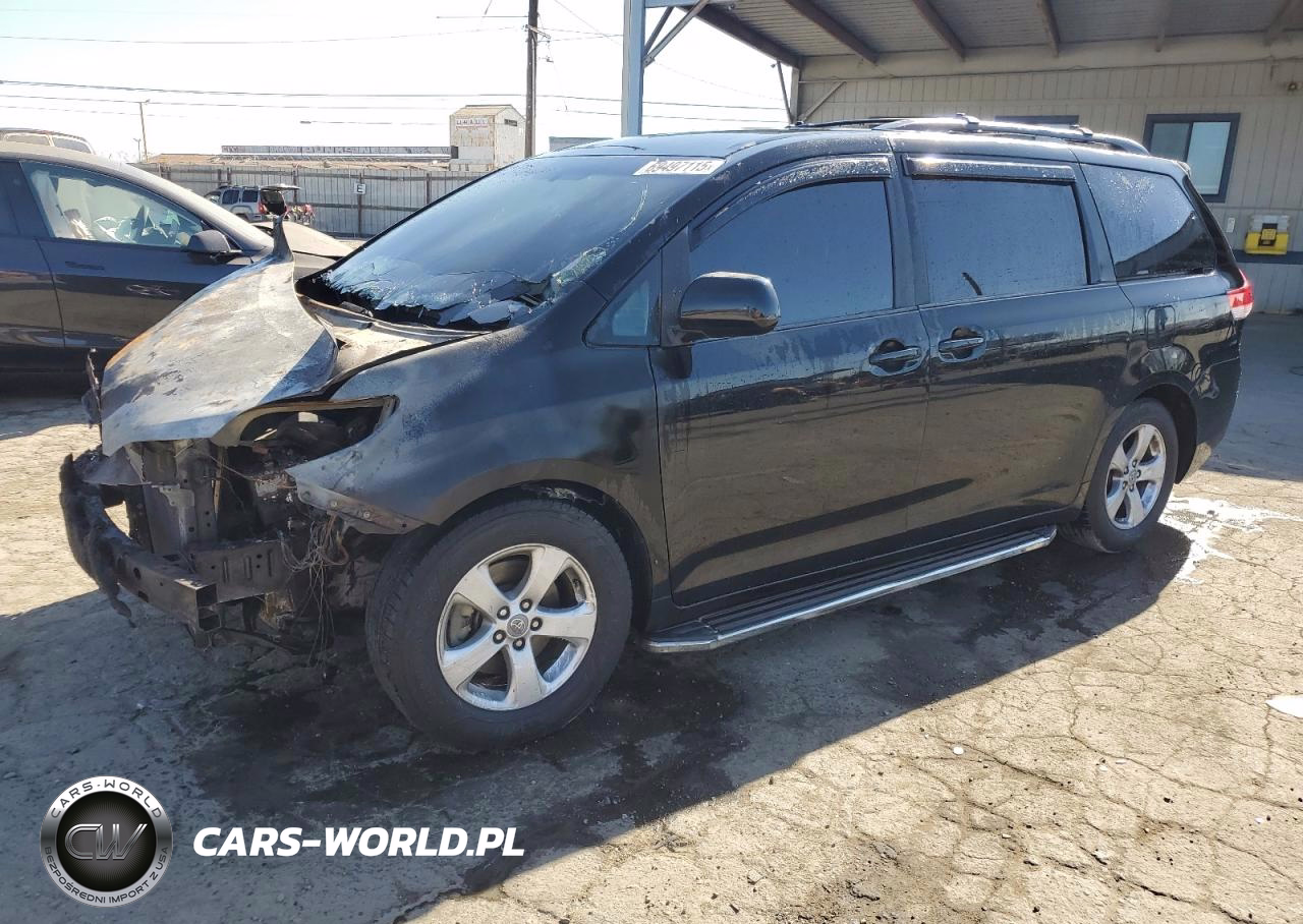 2011 Toyota Sienna Le