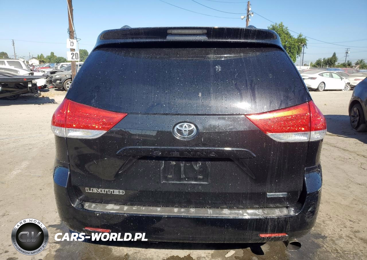 2011 Toyota Sienna Le VIN:5TDKK3DC5BS114083 - 6