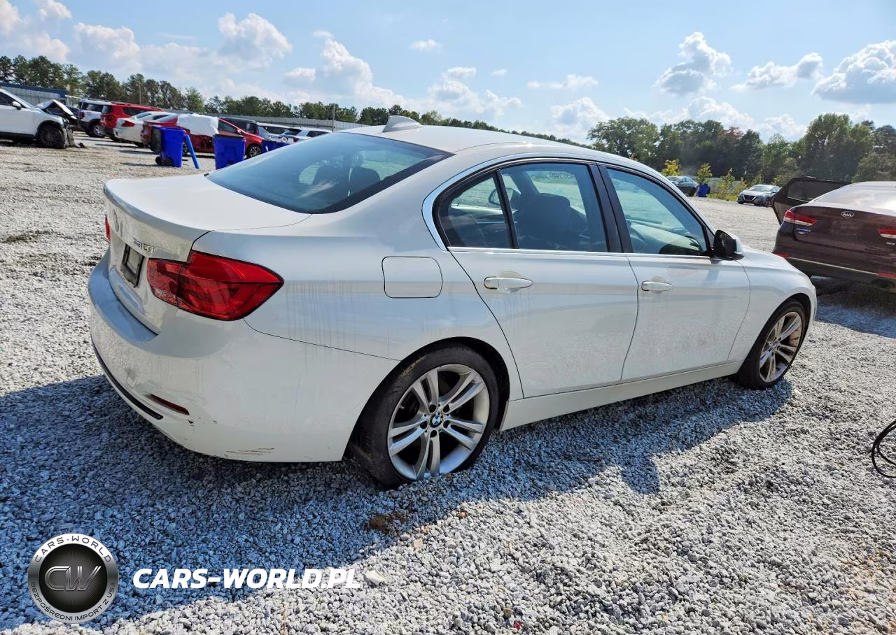 2018 BMW 330 I VIN:WBA8B9C53JEE82816 - 3