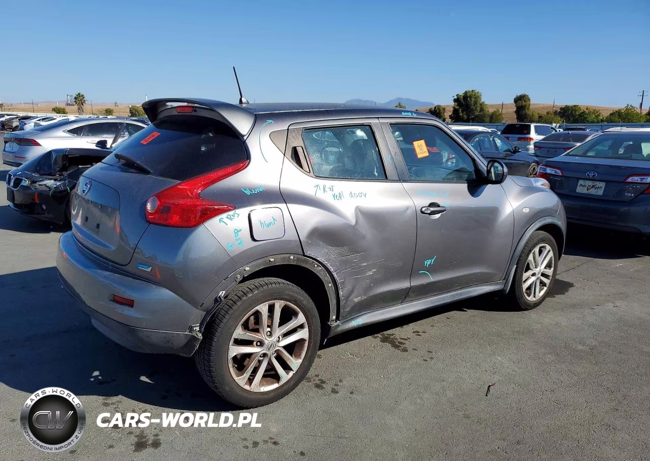 2012 Nissan Juke S VIN:JN8AF5MR9CT117625 - 3