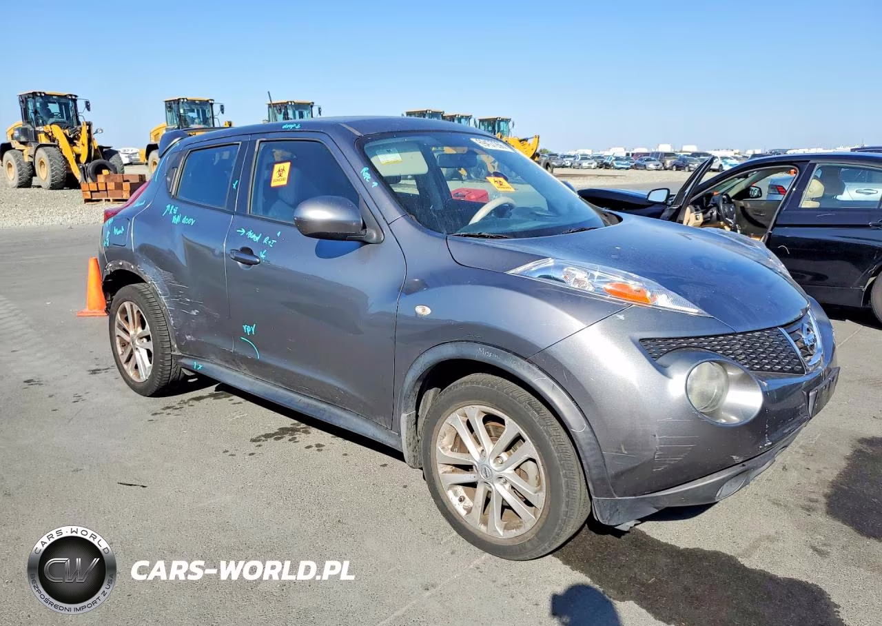 2012 Nissan Juke S VIN:JN8AF5MR9CT117625 - 4