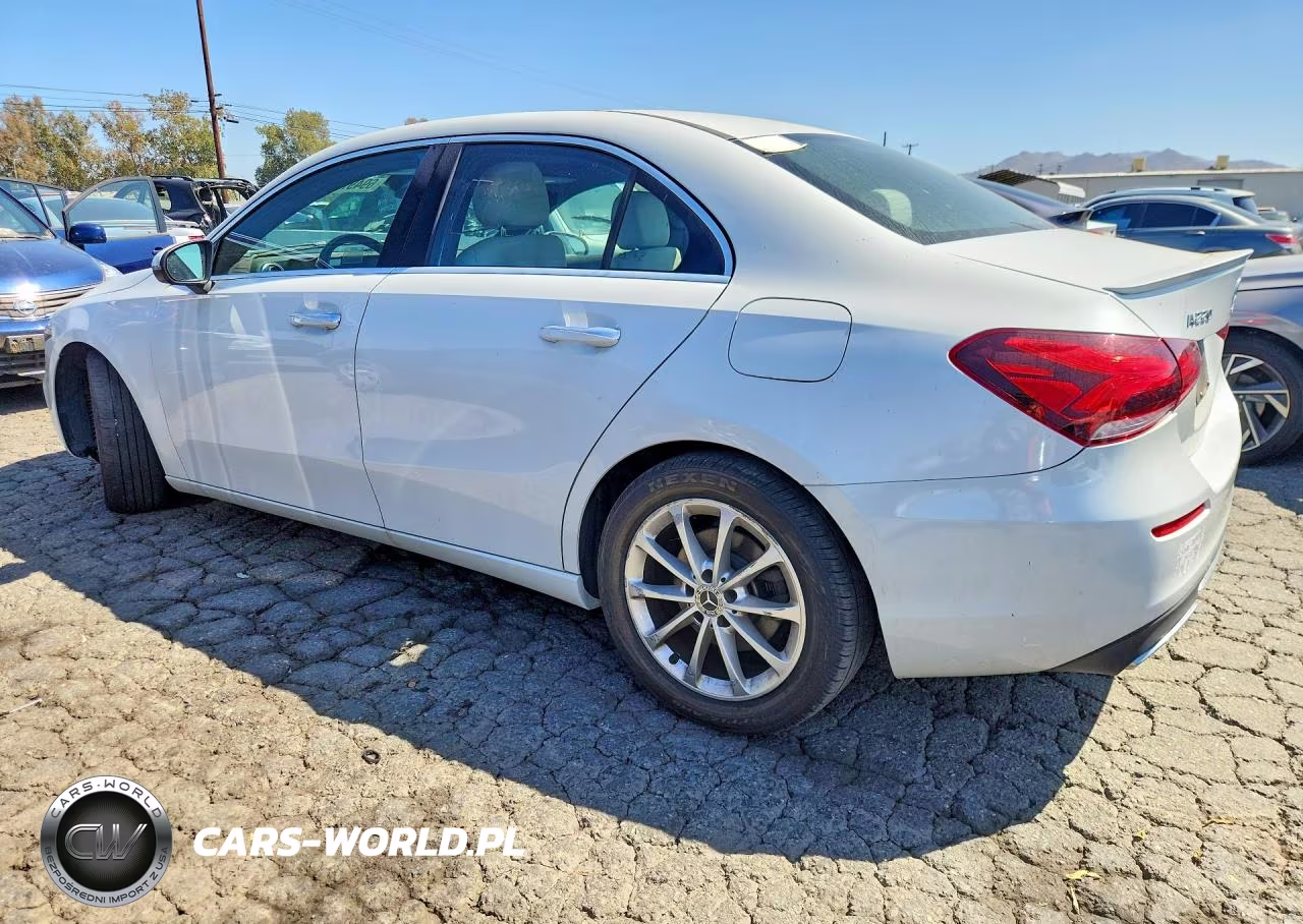 2020 Mercedes-Benz A 220 VIN:W1K3G4EB3LW043989 - 2