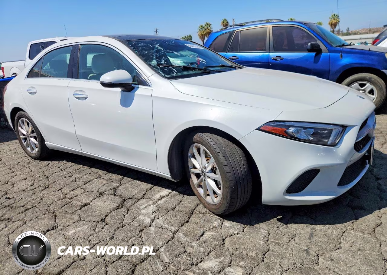 2020 Mercedes-Benz A 220 VIN:W1K3G4EB3LW043989 - 4