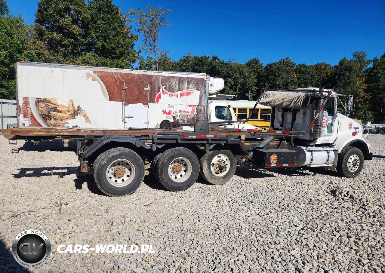 2007 Kenworth T800 Roll-Off Container Truck VIN:1NKDXBEX87J214896 - 3