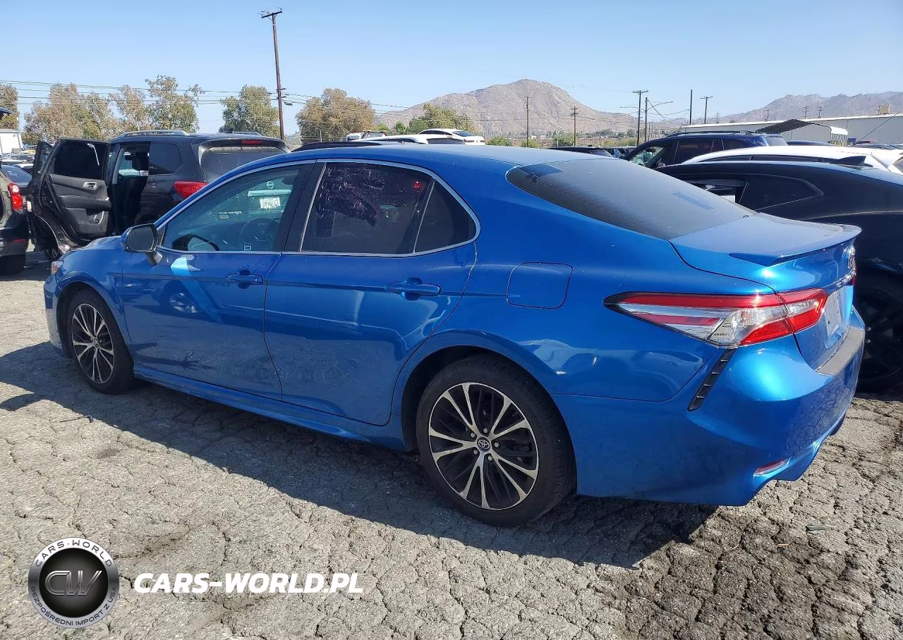 2018 Toyota Camry Se VIN:4T1B11HK0JU109260 - 2