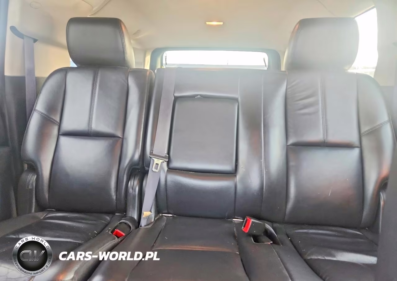 2011 Chevrolet Suburban K1500 Lt VIN:1GNSKJE36BR135033 - 10