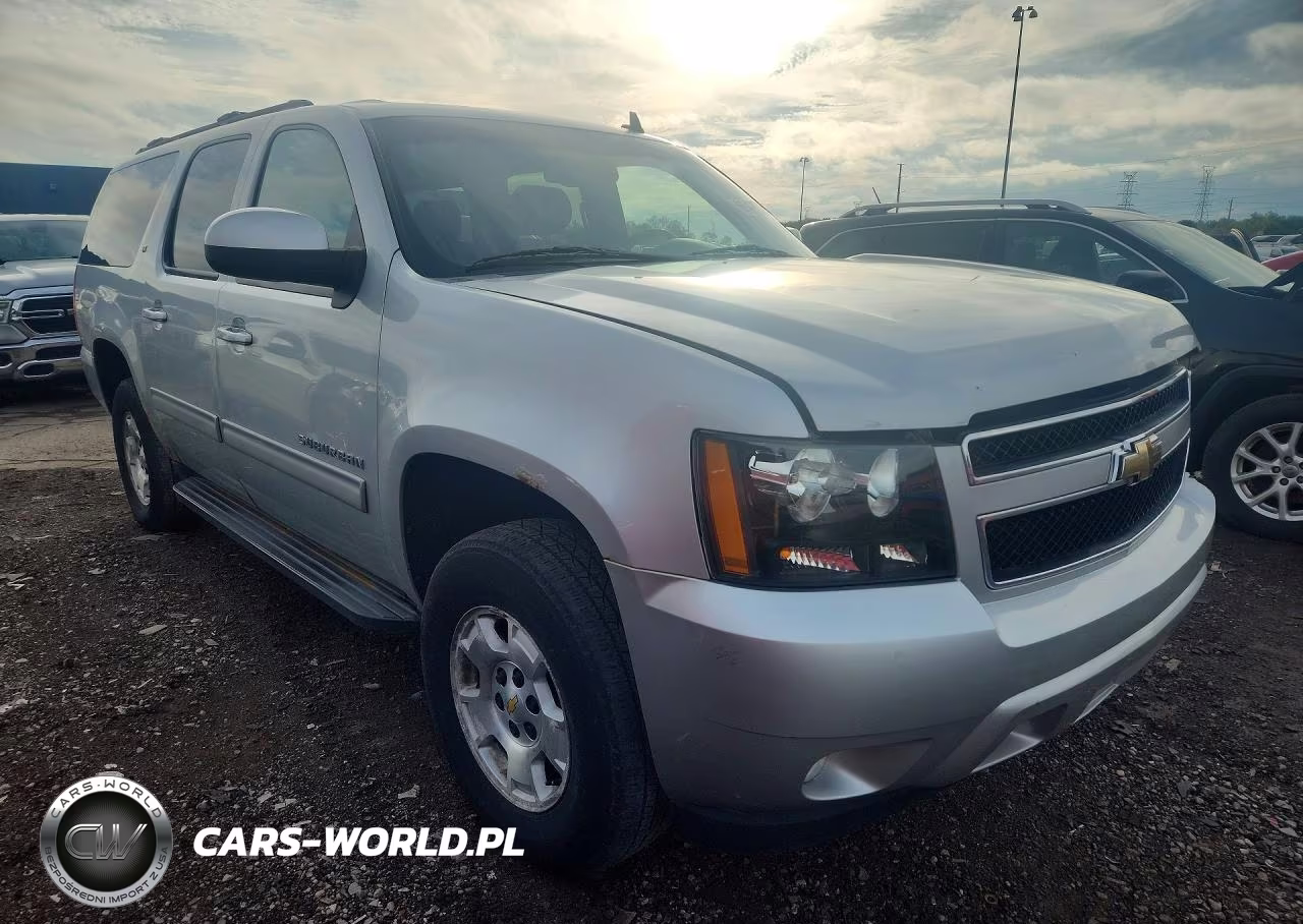 2011 Chevrolet Suburban K1500 Lt VIN:1GNSKJE36BR135033 - 4