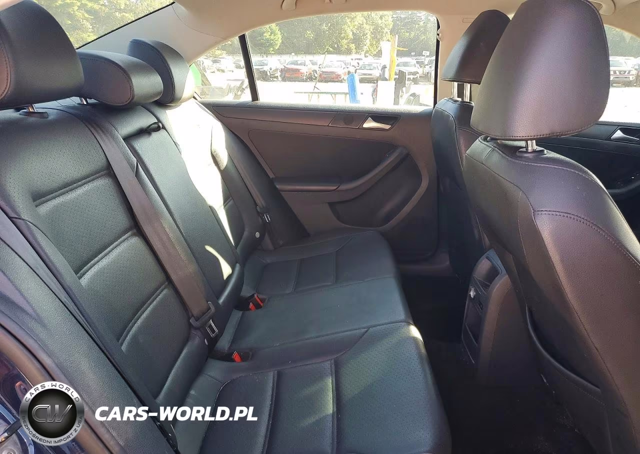 2014 Volkswagen Jetta Se VIN:3VWD17AJ8EM420945 - 10