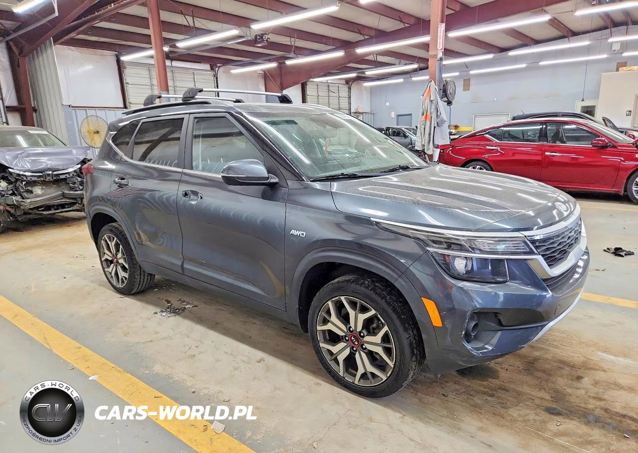 2021 Kia Seltos S VIN:KNDEUCA26M7088111 - 4