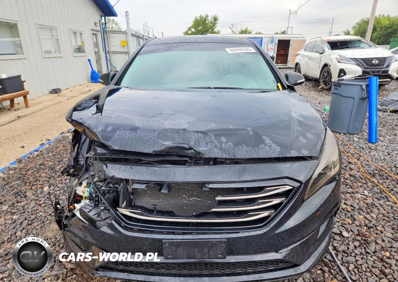 2017 Hyundai Sonata Sport VIN:5NPE34AF3HH500126 - 5