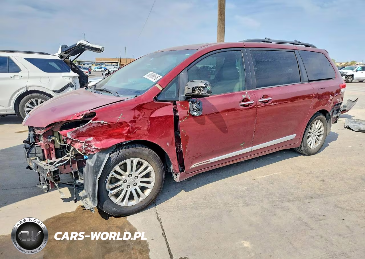 2014 Toyota Sienna Xle 8-Passenger