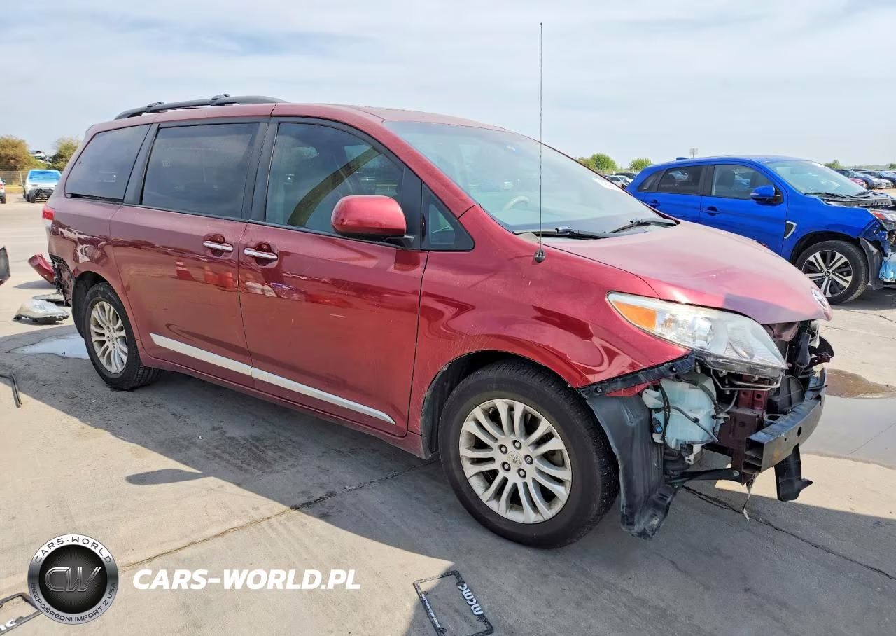 2014 Toyota Sienna Xle 8-Passenger VIN:5TDYK3DCXES442937 - 4