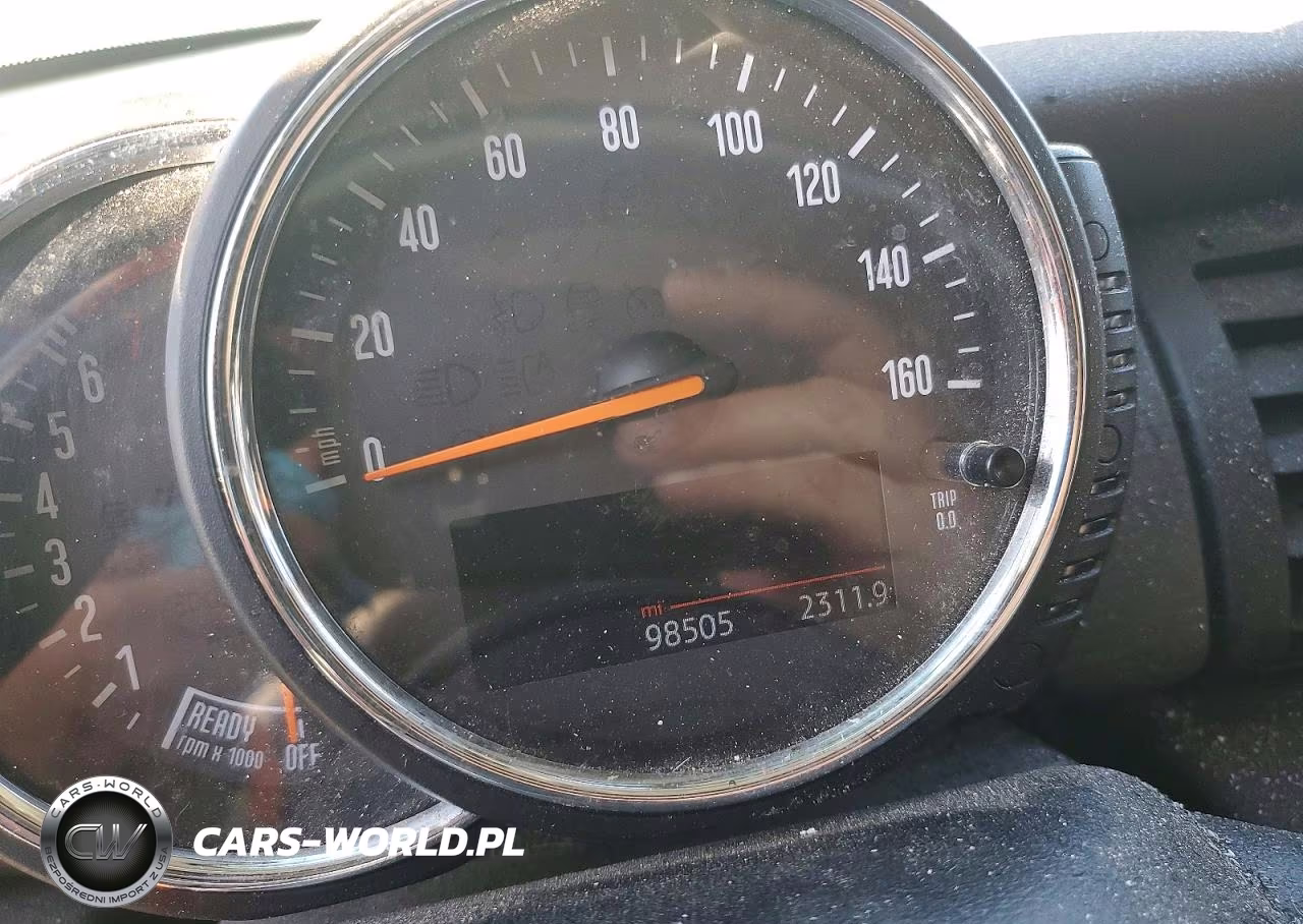 2017 Mini Cooper VIN:WMWXP5C34H2F61086 - 9